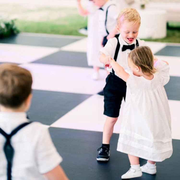 Black & White Dance Floor *New* 18x18 - A & S Party Rental Cincinnati